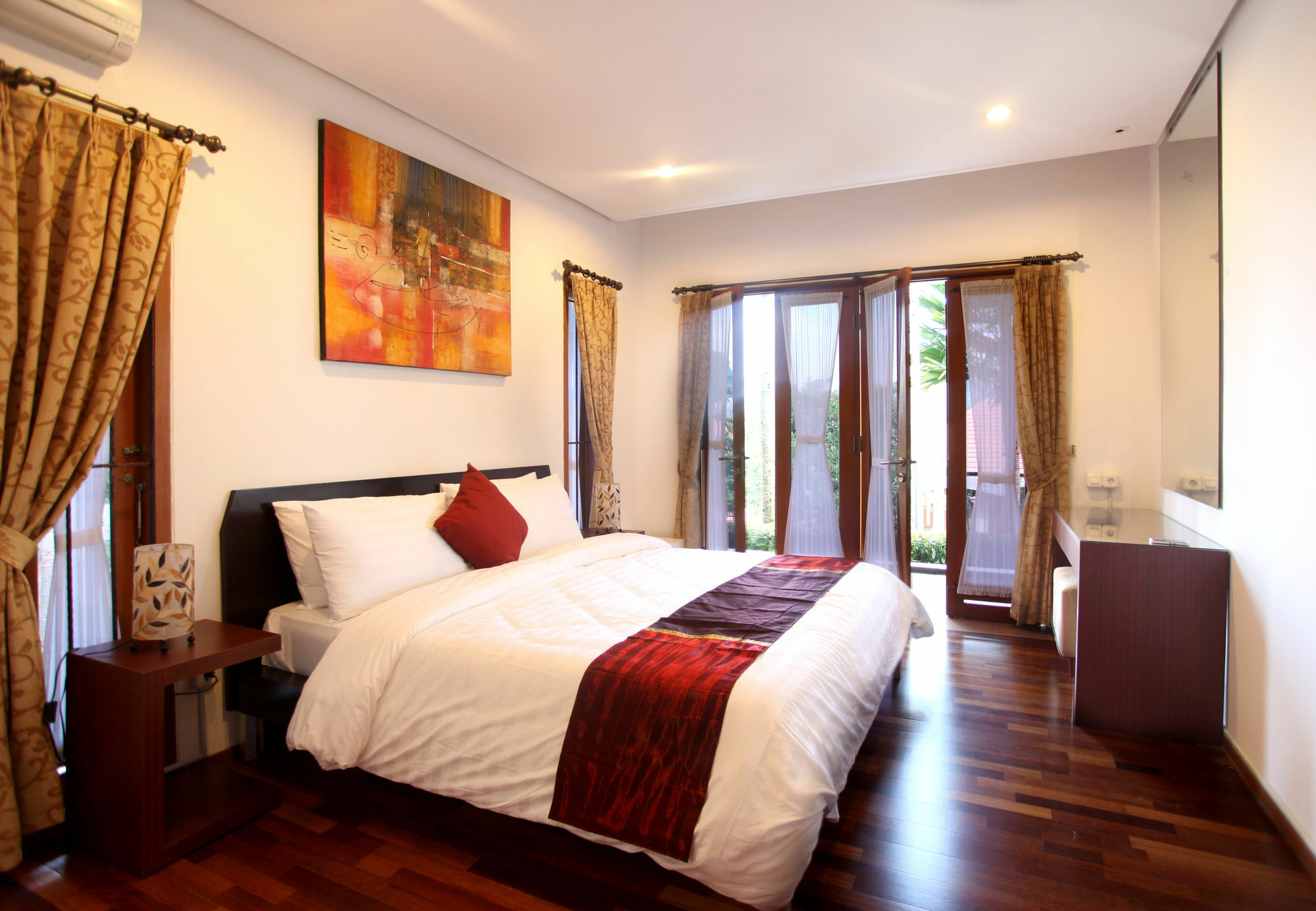 Kencana Villa Dago Bandung Extérieur photo